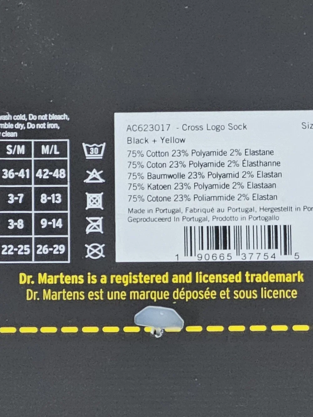 1 Pair Dr. Martens S/M (3-8) AirWair Cross Logo Socks Black Yellow Cotton Blend